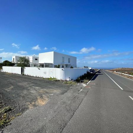 Апартаменти Azur Arts Lanzarote Lofts Тінахо Екстер'єр фото