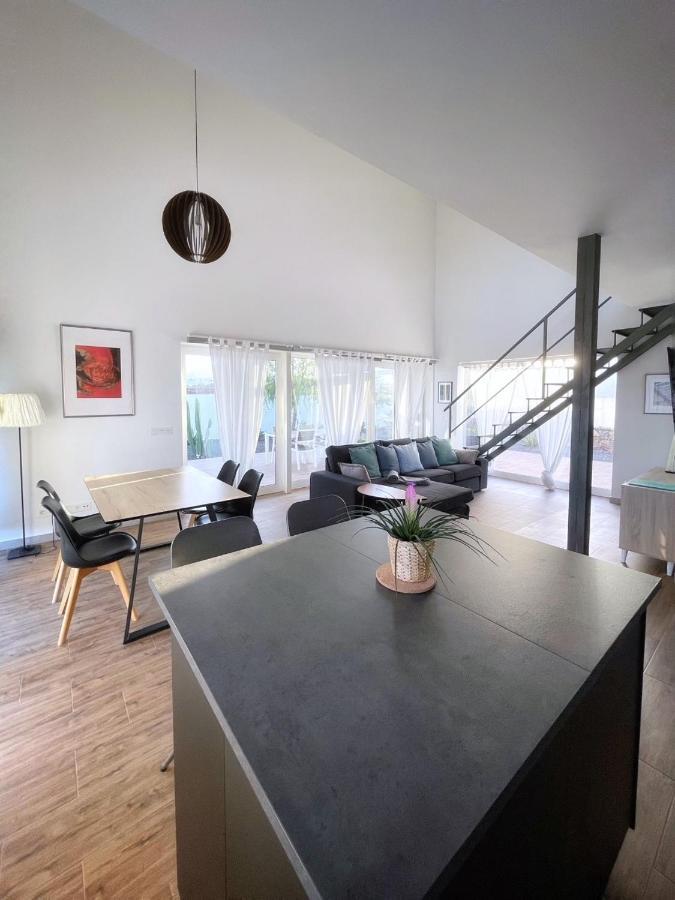 Апартаменти Azur Arts Lanzarote Lofts Тінахо Екстер'єр фото